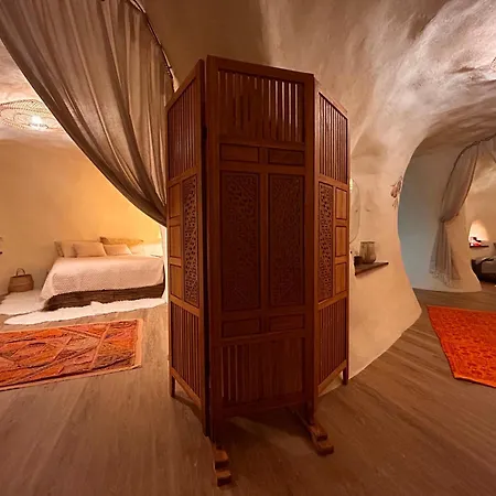 Jardines De Bed & Breakfast *