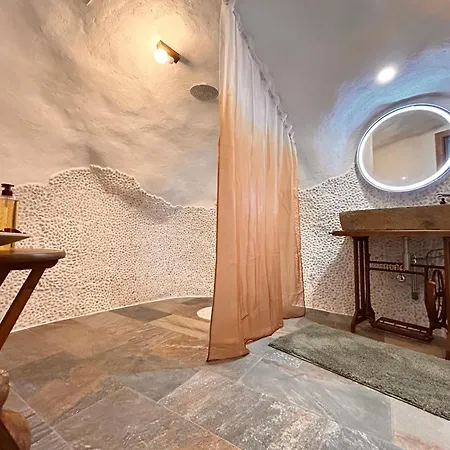 Jardines De Bed & Breakfast *