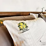 Jardines De Bed & Breakfast