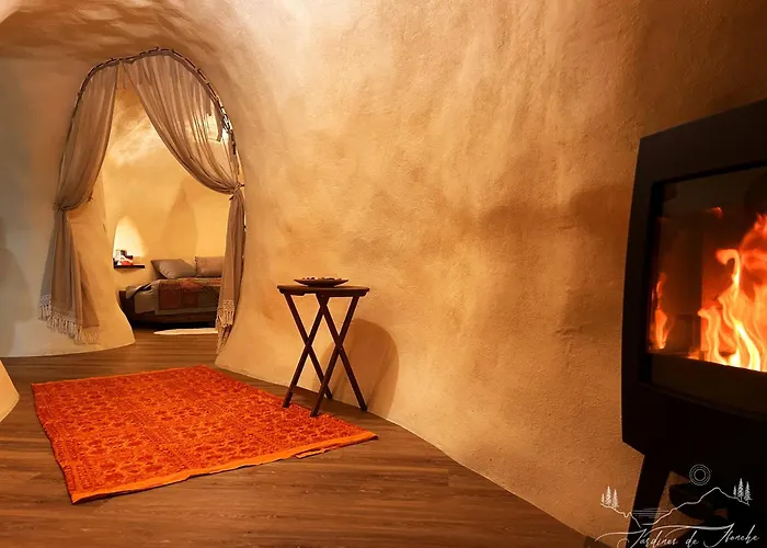 Jardines De Bed & Breakfast