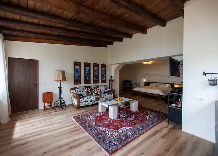 Bed & Breakfast Jardines De 3*